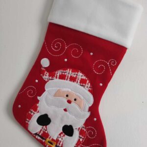 chaussettes de noël rouges avec motif père noël brodé